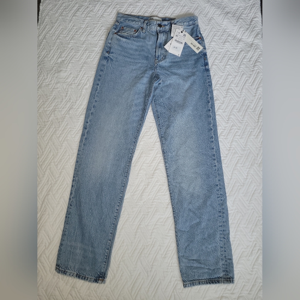 ZARA VINTAGE SIZE 4 Light Blue Straight Leg Jeans Women's
